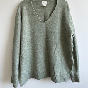H&M Oversized Green Gray V-Neck Sweater Split Hem Size S
